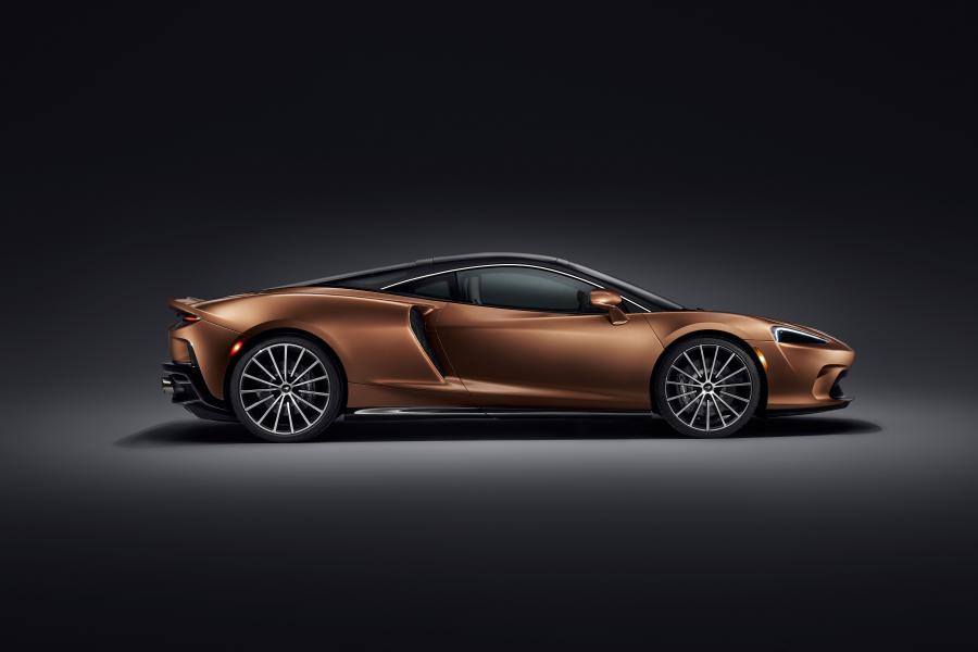  McLaren GT 2019 года  (фото 3 из 44)